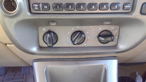 Temperature control front - front, 2